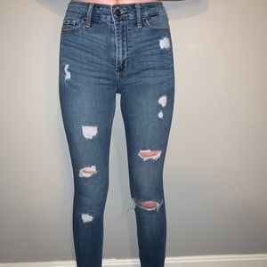 Hollister jeans